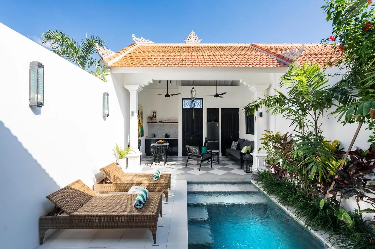 Martini Beachside Villa 2 contacts